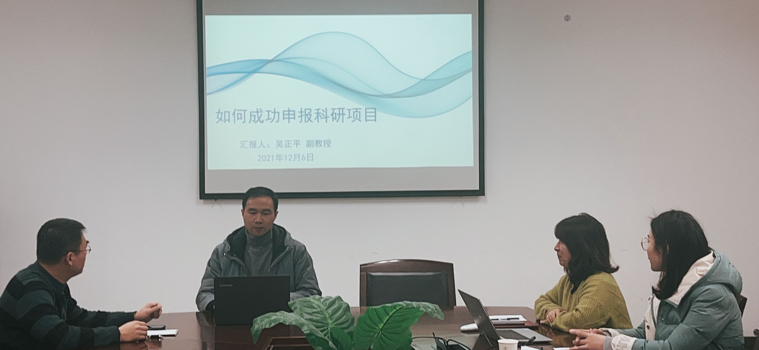 4E83A3F9B656BFB3E1196C626500F1BE.png 4E83A3F9B656BFB3E1196C626500F1BE.png